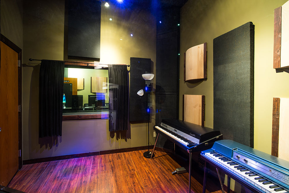 Vocal mic in iso booth